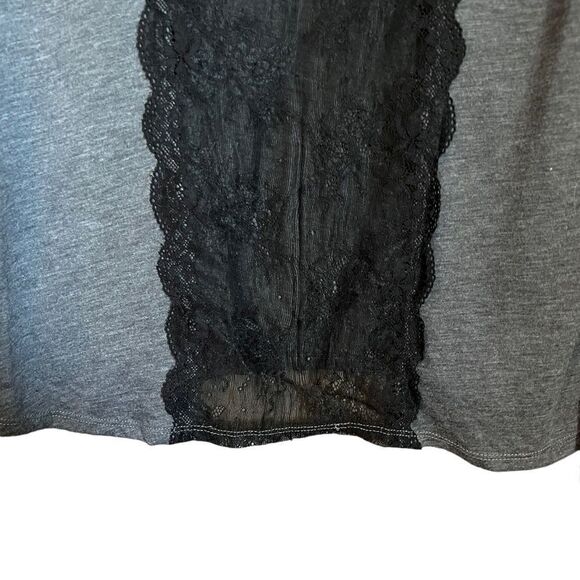 3 for $30! American eagle grey shirt with black lace - Picture 8 of 9